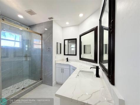 10661 NW 17th Place Plantation FL 33322
