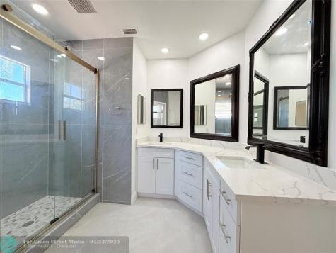 10661 NW 17th Place Plantation FL 33322