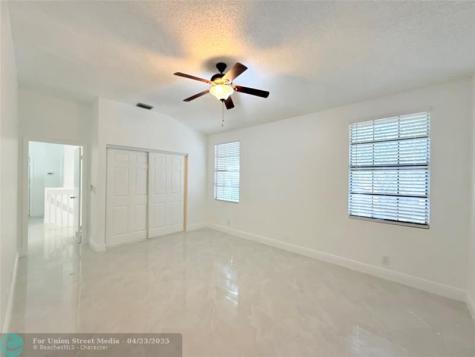 10661 NW 17th Place Plantation FL 33322