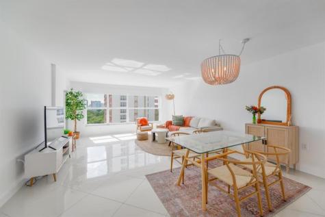 3000 E Sunrise Boulevard Fort Lauderdale FL 33304