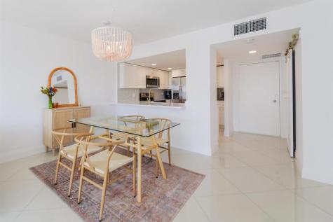 3000 E Sunrise Boulevard Fort Lauderdale FL 33304