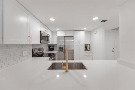 3000 E Sunrise Boulevard Fort Lauderdale FL 33304