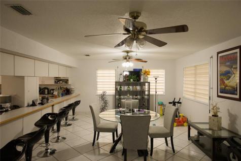 1261 Rodman Street Hollywood FL 33019