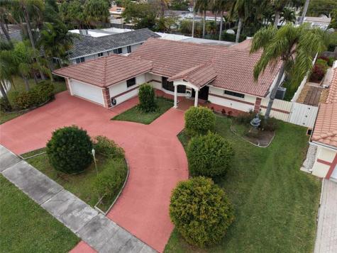 1261 Rodman Street Hollywood FL 33019