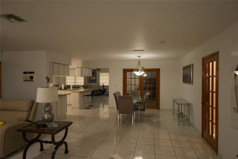 1261 Rodman Street Hollywood FL 33019