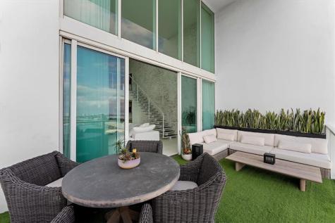 1040 Biscayne Boulevard Miami FL 33132