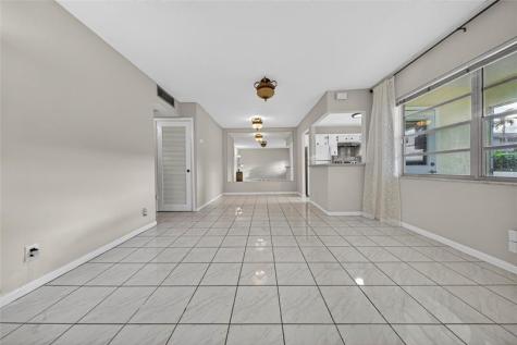 5300 Washington Street Hollywood FL 33021