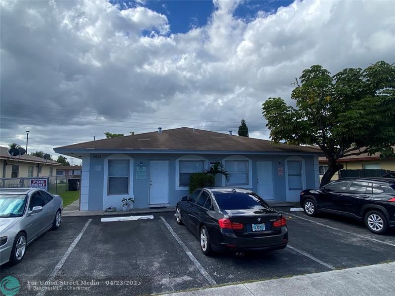 4021 NW 30th Terrace Lauderdale Lakes FL 33309