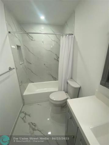4021 NW 30th Terrace Lauderdale Lakes FL 33309