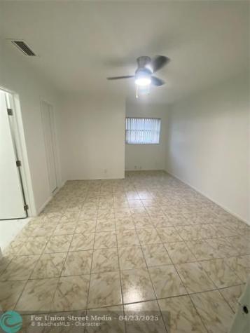 4021 NW 30th Terrace Lauderdale Lakes FL 33309