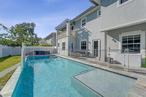 3534 Forest View Creek Dania Beach FL 33312