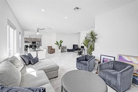 3534 Forest View Creek Dania Beach FL 33312