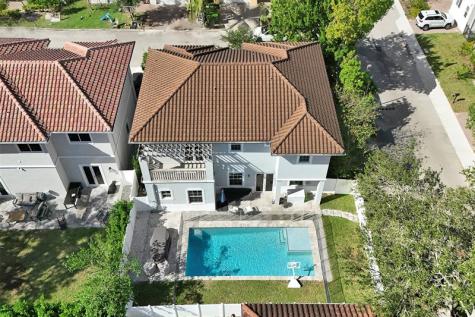 3534 Forest View Creek Dania Beach FL 33312