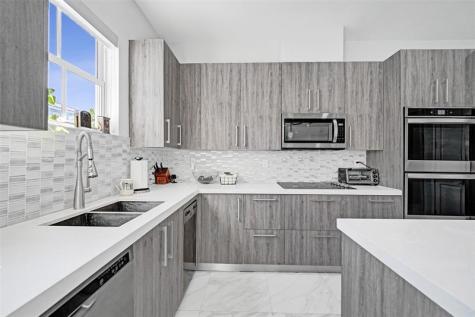 3534 Forest View Creek Dania Beach FL 33312