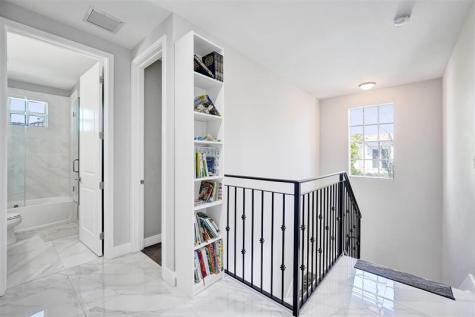 3534 Forest View Creek Dania Beach FL 33312