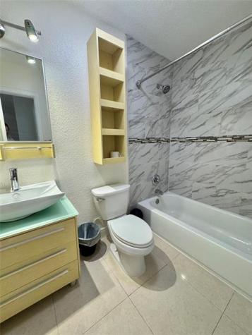 660 NE 11th Avenue Fort Lauderdale FL 33304