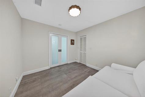 1505 SE 11th Street Fort Lauderdale FL 33316