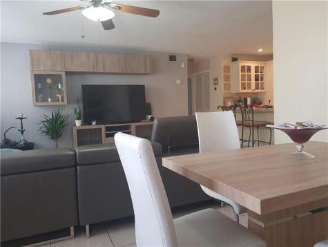 2210 Taylor Street Hollywood FL 33020