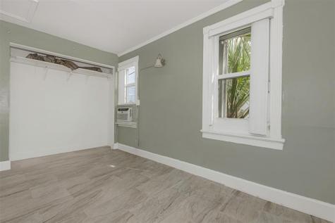 224 SW 15th Street Dania Beach FL 33004