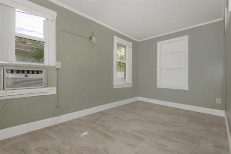 224 SW 15th Street Dania Beach FL 33004