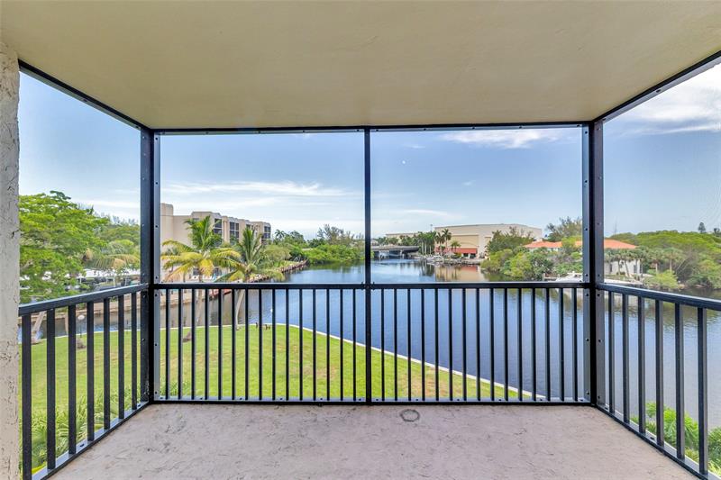 7 Royal Palm Way Boca Raton FL 33432