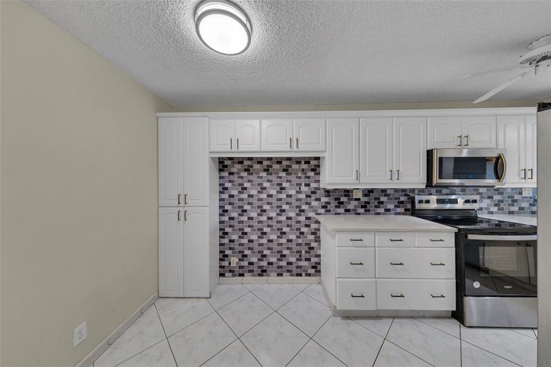 7 Royal Palm Way Boca Raton FL 33432