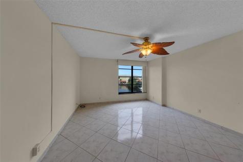 7 Royal Palm Way Boca Raton FL 33432