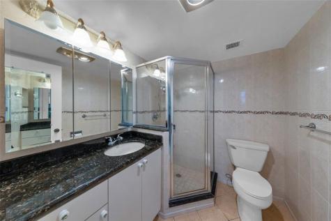 7 Royal Palm Way Boca Raton FL 33432