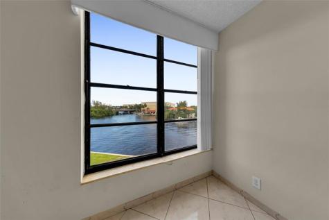 7 Royal Palm Way Boca Raton FL 33432