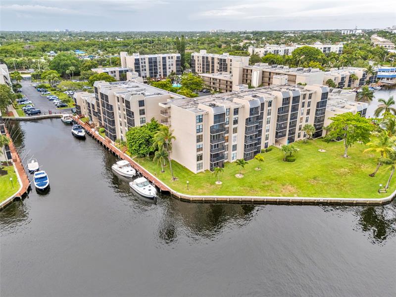 7 Royal Palm Way Boca Raton FL 33432