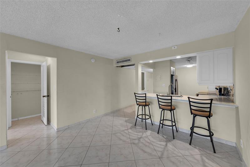 7 Royal Palm Way Boca Raton FL 33432