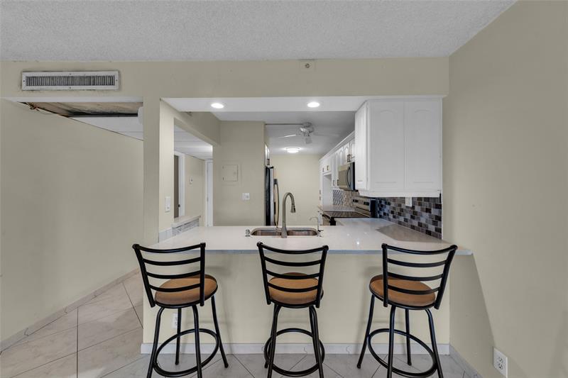 7 Royal Palm Way Boca Raton FL 33432