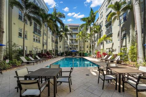 533 NE 3rd Avenue Fort Lauderdale FL 33301