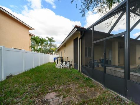 14186 SW 32nd Street Miramar FL 33027