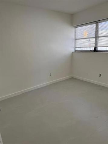 1054-1058 SW 2nd Street Hallandale Beach FL 33009