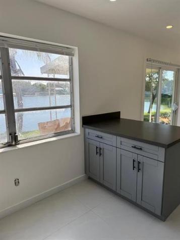 1054-1058 SW 2nd Street Hallandale Beach FL 33009