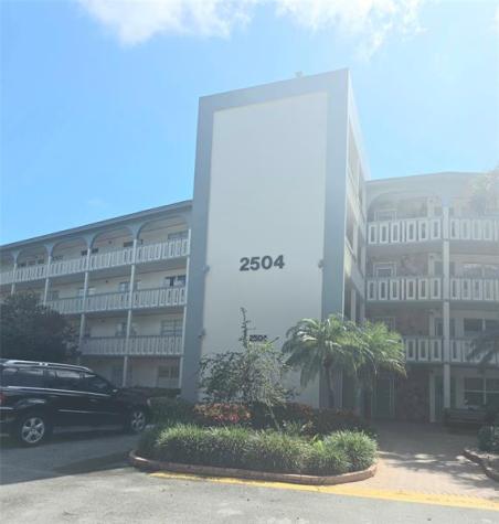 2504 Antigua Terrace Coconut Creek FL 33066