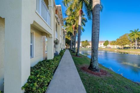 10855 NW 88th Terrace Doral FL 33178