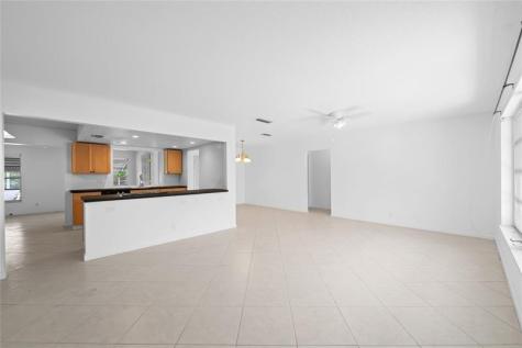7005 NW 11th Street Margate FL 33063