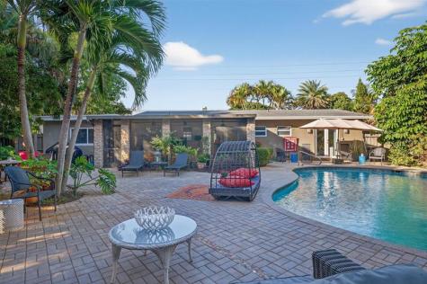 318 NE 26th Street Wilton Manors FL 33305