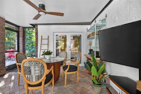 318 NE 26th Street Wilton Manors FL 33305