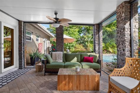 318 NE 26th Street Wilton Manors FL 33305