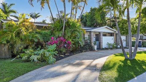 318 NE 26th Street Wilton Manors FL 33305