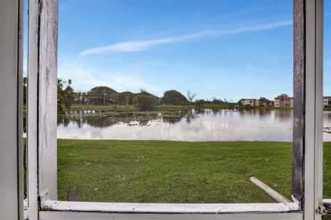9400 N Hollybrook Lake Drive Pembroke Pines FL 33025