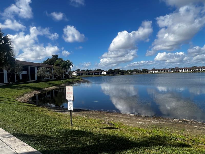 208 Lake Pointe Drive Oakland Park FL 33309
