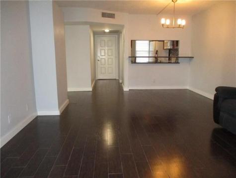 9905 Three Lakes Circle Boca Raton FL 33428