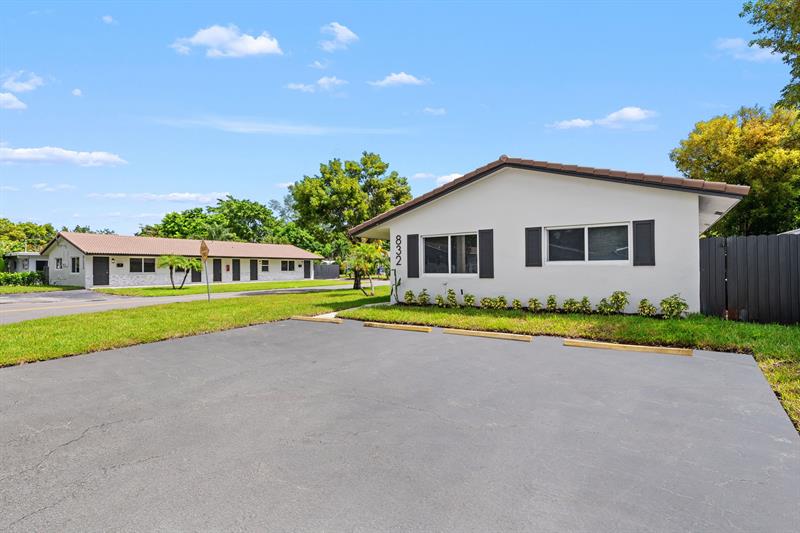 832 NE 12th Avenue Pompano Beach FL 33060