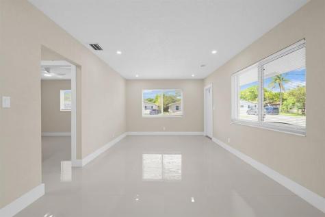 832 NE 12th Avenue Pompano Beach FL 33060