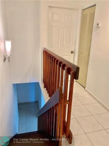 2790 W 60 Street Hialeah FL 33016