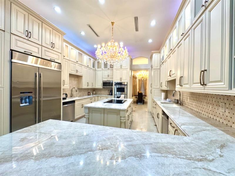 5981 SW 37th Terrace Fort Lauderdale FL 33312